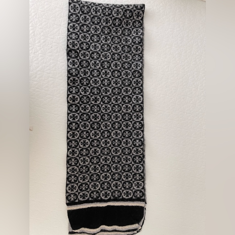 Tory Burch Scarf